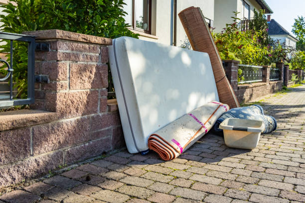 Best Yard Waste Removal  in Bridgeville, PA